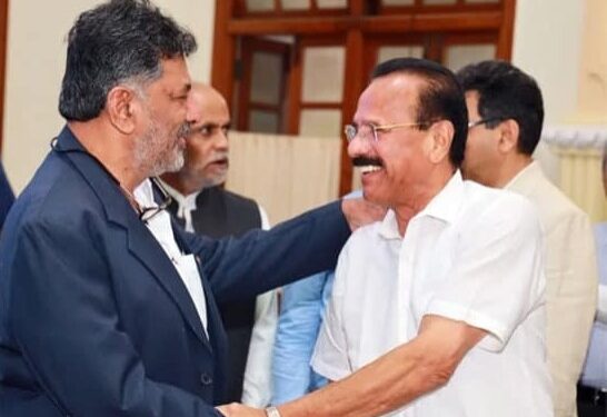 ಡಿ.ವಿ.ಎಸ್ ಹುಟ್ಟುಹಬ್ಬಕ್ಕೆ ಶುಭಕೋರಿದ ಡಿಕೆಶಿ..!