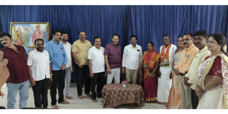 ಪುತ್ತೂರು : ಕಾಂಗ್ರೆಸ್ನಿಂದ ಬಿಜೆಪಿಗೆ ಸೇರ್ಪಡೆಯಾದ ಬಜತ್ತೂರಿನ ಸಕ್ರೀಯ ಕಾರ್ಯಕರ್ತ ದಂಪತಿ