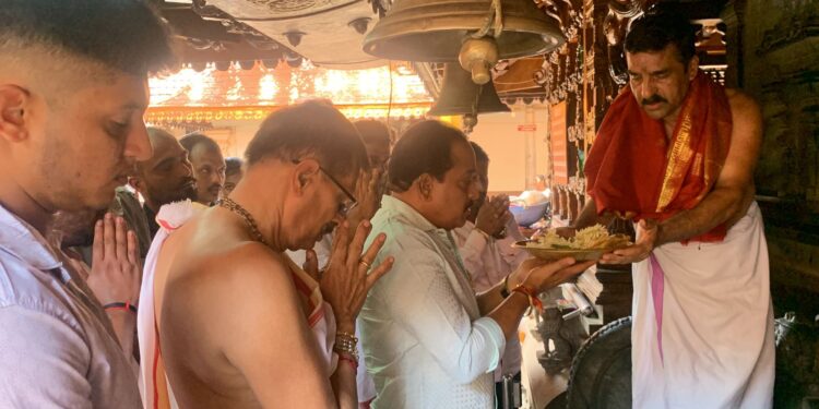 ಮಳೆಗಾಗಿ ಶ್ರೀ‌ಮಹಾಲಿಂಗೇಶ್ವರ ದೇವಸ್ಥಾನದಲ್ಲಿ‌ ಪರ್ಜನ್ಯ ಜಪ : ಶಾಸಕರು ಭಾಗಿ