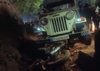 ಪುತ್ತೂರು : ಜಾತ್ರೆಗೆ ಬಂದು ಹಿಂತಿರುಗುತ್ತಿದ್ದ ವೇಳೆ ಅಪಘಾತ : ವ್ಯಕ್ತಿ ಮೃತ್ಯು ; ಮಕ್ಕಳಿಗೆ ಗಾಯ..!