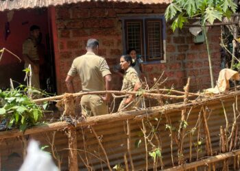 ಪುತ್ತೂರು : ಮತ ಚೀಟಿ ವಿತರಣೆಗೆ ತೆರಳಿದ್ದ ಅಂಗನವಾಡಿ ಕಾರ್ಯಕರ್ತೆ ಮೇಲೆ ಹಲ್ಲೆ..!