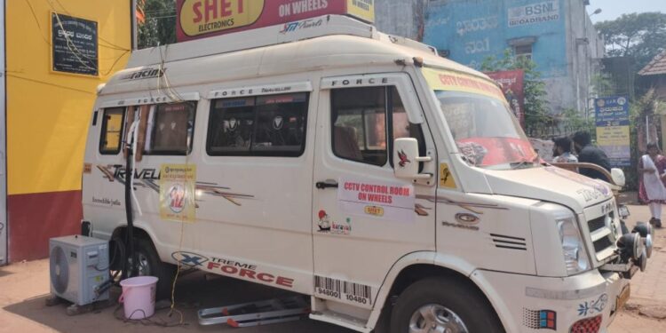 ಪುತ್ತೂರು ಜಾತ್ರಾ ಗದ್ದೆಯಲ್ಲಿ ಮೊಬೈಲ್ ಸಿಸಿ ಕ್ಯಾಮರಾ ಕಣ್ಗಾವಲು : 42ಕ್ಕೂ ಅಧಿಕ ಕಡೆಗಳಲ್ಲಿದೆ ಹದ್ದಿನ ಕಣ್ಣು