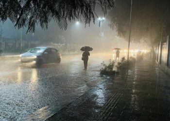 ಮುಂದಿನ ನಾಲ್ಕೈದು ದಿನ ರಾಜ್ಯದಲ್ಲಿ ಭಾರೀ ಮಳೆಯ ಮುನ್ಸೂಚನೆ : ಕರಾವಳಿ, ದಕ್ಷಿಣ ಒಳನಾಡಿಗೆ ಆರೆಂಜ್ ಅಲರ್ಟ್