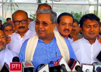 ‘ಬಜೆಟ್ ಬಗ್ಗೆ ಓದಿಕೊಳ್ಳಲಿ’ ; ಬಿಜೆಪಿ ನಾಯಕರನ್ನು ಅಣಕಿಸಿದ ಸಿಎಂ ಸಿದ್ದರಾಮಯ್ಯ