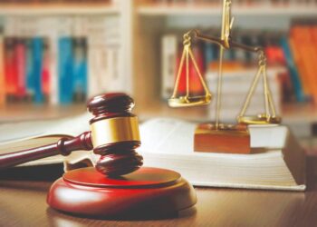 ಓದುಬರಹ ಬಾರದ ಯುವಕನಿಗೆ ಎಸ್.ಎಸ್.ಎಲ್.ಸಿಯಲ್ಲಿ 623 ಅಂಕ ; ಕೋರ್ಟ್​​​ನಲ್ಲಿ ಕೆಲಸ : ಹೇ ಪ್ರಭು.. ಏನಿದು ಪ್ರಕರಣ!