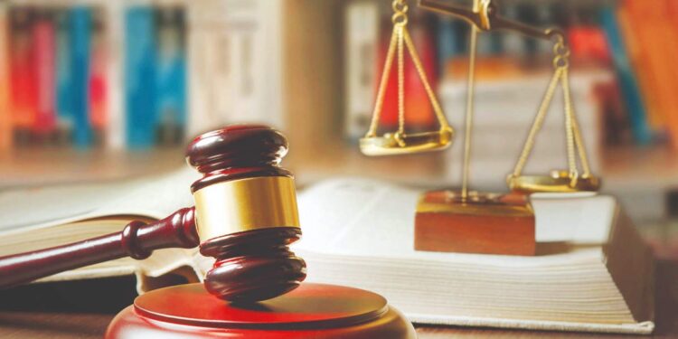 ಓದುಬರಹ ಬಾರದ ಯುವಕನಿಗೆ ಎಸ್.ಎಸ್.ಎಲ್.ಸಿಯಲ್ಲಿ 623 ಅಂಕ ; ಕೋರ್ಟ್​​​ನಲ್ಲಿ ಕೆಲಸ : ಹೇ ಪ್ರಭು.. ಏನಿದು ಪ್ರಕರಣ!