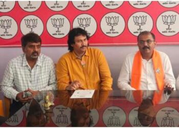 ಮತದಾರರ ಮತ್ತು ಕಾರ್ಯಕರ್ತರ ಸಭೆ : ‘ಅಭ್ಯರ್ಥಿಗಳ ಗೆಲುವಿಗಾಗಿ ಮುಖಂಡರು, ಕಾರ್ಯಕರ್ತರು ಒಂದಾಗಿ ಶ್ರಮಿಸೋಣ’ – ಕುಮಾ‌ರ್ ಬಂಗಾರಪ್ಪ