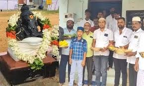 ದೇವಸ್ಥಾನ ನಿರ್ಮಿಸಲು ಭೂಮಿಯನ್ನು ದಾನವಾಗಿ ನೀಡಿದ ಮುಸ್ಲಿಂ ಜಮಾತ್ : ಸೌಹಾರ್ದತೆಯ ನಡೆಗೆ ಭಾರೀ ಮೆಚ್ಚುಗೆ