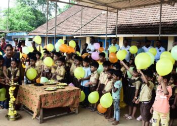 ವಿಟ್ಲ : ಸರ್ಕಾರಿ ಪ್ರೌಢ ಶಾಲೆ ಆರ್.ಎಂ.ಎಸ್.ಎ ನಲ್ಲಿ 2024-25ನೇ ಶೈಕ್ಷಣಿಕ ವರ್ಷದ ಪ್ರಾರಂಭೋತ್ಸವ