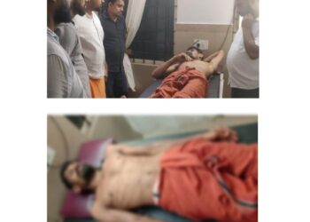 ವಿಟ್ಲ : ವಾಹನ ಅಡ್ಡಗಟ್ಟಿ ಅನ್ಯಕೋಮಿನ ತಂಡದಿಂದ ವ್ಯಕ್ತಿ ಮೇಲೆ ಹಲ್ಲೆ, ಜಾತಿ ನಿಂದನೆ : ಆಸ್ಪತ್ರೆಗೆ ಹಿಂ.ಜಾ.ವೇ. ಮುಖಂಡರು ಭೇಟಿ ; ಶೀಘ್ರ ಬಂಧನಕ್ಕೆ ಆಗ್ರಹ