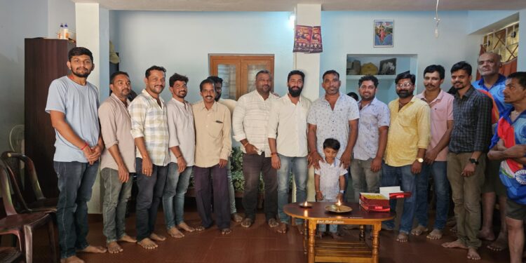 ನರೇಂದ್ರ ಮೋದಿ ಮೂರನೇ ಬಾರಿ ಪ್ರಧಾನಿಯಾದ ಹಿನ್ನೆಲೆ : ಪಂಚಮುಖಿ ಫ್ರೆಂಡ್ಸ್ ವತಿಯಿಂದ ಪ್ರಜ್ಞಾಶ್ರಮದಲ್ಲಿ ಭೋಜನದ ವ್ಯವಸ್ಥೆ