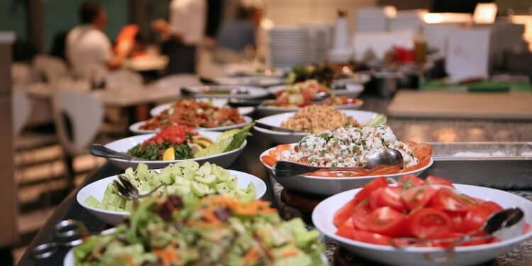 ರಾಜ್ಯಾದ್ಯಂತ ಹೋಟೆಲ್, ರೆಸ್ಟೋರೆಂಟ್​ಗಳಲ್ಲಿ ಸೂಕ್ತ ಆಹಾರ ತಪಾಸಣೆಗೆ ಸರ್ಕಾರ ಸೂಚನೆ!