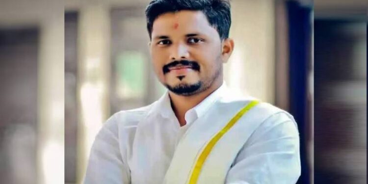 ಪ್ರವೀಣ್ ನೆಟ್ಟಾರು ಹತ್ಯೆ ಪ್ರಕರಣ : ಮತ್ತೋರ್ವ ಆರೋಪಿ ಅರೆಸ್ಟ್ : ವಿದೇಶಕ್ಕೆ ಹಾರುವ ಪ್ಲಾನ್​ ಮಾಡಿಕೊಂಡಿದ್ದ ರಿಯಾಜ್ ಯೂಸುಫ್ ಹಾರಳ್ಳಿ!