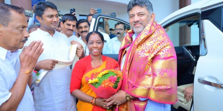 ಕುಕ್ಕೆ ಸುಬ್ರಹ್ಮಣ್ಯಕ್ಕೆ ಆಗಮಿಸಿದ ಡಿಸಿಎಂ ಡಿ.ಕೆ. ಶಿವಕುಮಾರ್