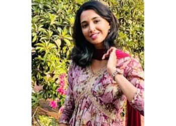 ಕೆಲಸಕ್ಕೆ ತೆರಳಲು ರೆಡಿ ಆಗುತ್ತಿದ್ದ ವೇಳೆ ಹೃದಯಾಘಾತ ; ಯುವತಿ ಸಾವು