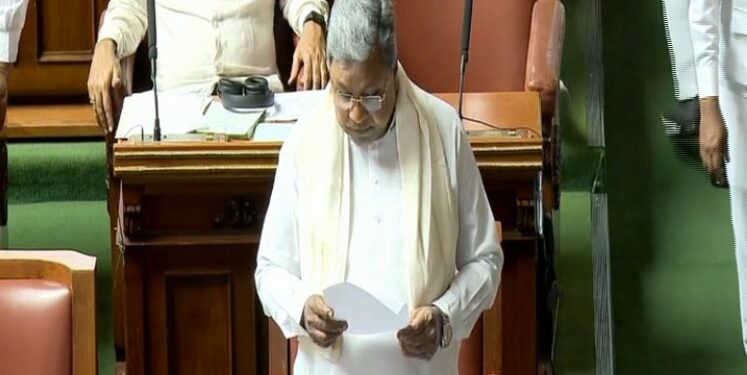 ಸರ್ಕಾರಿ ನೌಕರರಿಗೆ 7ನೇ ವೇತನ ಆಯೋಗದ ಶಿಫಾರಸು ಜಾರಿ – ಸಿಎಂ ಘೋಷಣೆ