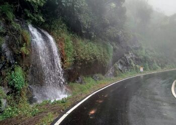 ಚಾರ್ಮಾಡಿ ಘಾಟಿಯಲ್ಲಿಯೂ ಭೂಕುಸಿತದ ಆತಂಕ : ಕಟ್ಟೆಚ್ಚರ ಘೋಷಿಸಿದ ಜಿಲ್ಲಾಡಳಿತ
