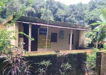 ವಿಟ್ಲ : ಅಂಗನವಾಡಿಗೆ ಕನ್ನ ಹಾಕಿದ ಖದೀಮರು : ಗರ್ಭಿಣಿಯರಿಗೆ, ಮಕ್ಕಳಿಗೆ ತರಿಸಿದ್ದ ಆಹಾರ ಸಾಮಗ್ರಿ ಕಳವು!