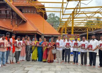 ವಿ.ಹಿಂ.ಪ. ಸ್ಥಾಪನಾ ದಿನದ ಅಂಗವಾಗಿ ನಡೆಯುವ 14ನೇ ವರುಷದ ಪುತ್ತೂರು ಮೊಸರು ಕುಡಿಕೆ ಉತ್ಸವ ಕಾರ್ಯಕ್ರಮದ ಆಮಂತ್ರಣ ಪತ್ರಿಕೆ ಬಿಡುಗಡೆ