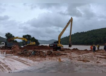 ಗುಡ್ಡ ಕುಸಿತದಿಂದ ಸ್ಥಗಿತಗೊಂಡ ಅಂಕೋಲಾ – ಕುಮಟಾ ರಾ.ಹೆ 66 ಪುನರಾರಂಭ