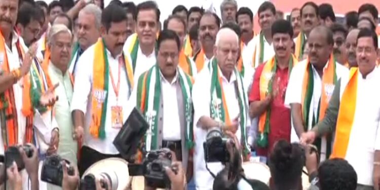 ಮುಡಾ ಹಗರಣ ವಿರುದ್ಧ ಮೈತ್ರಿನಾಯಕರ ಪಾದಯಾತ್ರೆ ‘ಮೈಸೂರು ಚಲೋ’ಗೆ ಚಾಲನೆ