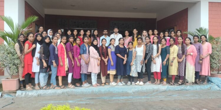 ಅಕ್ಷಯ ಕಾಲೇಜಿನಲ್ಲಿ ‘Basic Computer Skills’ ತರಬೇತಿ ಕಾರ್ಯಾಗಾರ