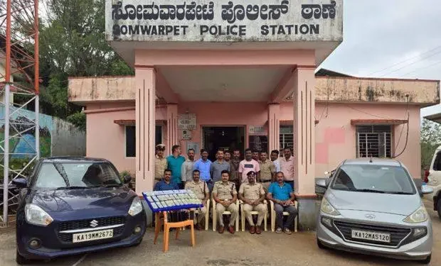 ಖಾರದಪುಡಿ ಎರಚಿ ದರೋಡೆ : ದಕ್ಷಿಣ ಕನ್ನಡ, ಕೊಡಗು ಜಿಲ್ಲೆಯ ಆರೋಪಿಗಳ ಬಂಧನ