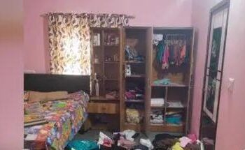 ಬಂಟ್ವಾಳ : ಮನೆಯ ಬಾಗಿಲಿನ ಚಿಲಕ ಮುರಿದು ಲಕ್ಷಾಂತರ ರೂ. ಮೌಲ್ಯದ ನಗ-ನಗದು ಕಳವು!