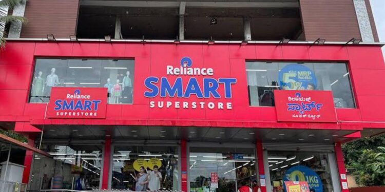 ಪುತ್ತೂರು : ಹದ್ದಿನ ಕಣ್ಗಾವಲಿದ್ದರೂ ವಿದ್ಯಾರ್ಥಿಗಳ ಕೈಚಳಕ..!!! ಪೋಷಕರ ನೇತೃತ್ವದಲ್ಲಿ ಸಂಧಾನ ..!!!