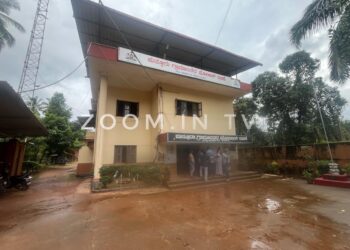 ಪುತ್ತೂರು : ಪಡಿತರ ಅಕ್ಕಿ ಪಡೆಯಲು ಬಂದ ಮಹಿಳೆ ಜೊತೆ ಅನುಚಿತ ವರ್ತನೆ!