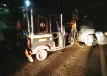 ಪುತ್ತೂರು : ಆಟೋ ರಿಕ್ಷಾ – ಕಾರಿನ ನಡುವೆ ಡಿಕ್ಕಿ : ಆಟೋ ಚಾಲಕನಿಗೆ ಗಾಯ!