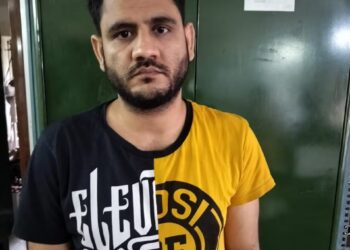 ಇಸ್ಲಾಂಗೆ ಕನ್ವರ್ಟ್ ಆಗುವಂತೆ ವಿದ್ಯಾರ್ಥಿನಿಗೆ ಕಿರುಕುಳ ಆರೋಪ ; ವೈದ್ಯಕೀಯ ವಿದ್ಯಾರ್ಥಿ ಅರೆಸ್ಟ್​!