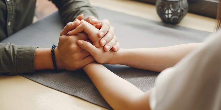 ಪ್ರೀತಿಸಿ, ಹುಡುಗಿ ಜೊತೆ ಸುತ್ತಾಡಿ., ಎರಡು ದಿನ ಸಂಬಳ ಸಹಿತ ರಜೆ ಘೋಷಿಸಿದ ಕಂಪನಿ!