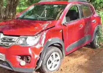 ಗೂಗಲ್​ ಮ್ಯಾಪ್ ಅವಾಂತರ : ಕಾರು ಸಮೇತ ಕಾಲುವೆಗೆ ಬಿದ್ದ ಕುಟುಂಬ!