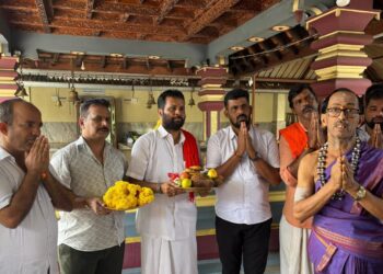 ಪುತ್ತೂರು : ಪ್ರಧಾನಿ ಮೋದಿ ಹುಟ್ಟುಹಬ್ಬದ ಪ್ರಯುಕ್ತ ಮೃತ್ಯುಂಜಯೇಶ್ವರ ದೇವಸ್ಥಾನದಲ್ಲಿ ವಿಶೇಷ ಪ್ರಾರ್ಥನೆ