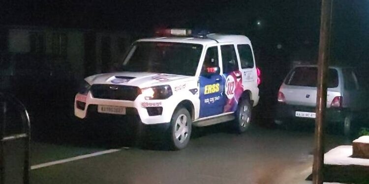 ಪಿತೃಪಕ್ಷದ ಊಟಕ್ಕೆ ಹೋಗಲು ಪೊಲೀಸ್ ಜೀಪ್ ಕರೆಸಿಕೊಂಡ ವ್ಯಕ್ತಿ!