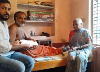 ಪುತ್ತೂರು : ಎಪಿಎನ್ ಕ್ರಿಯೇಷನ್ಸ್ ವತಿಯಿಂದ ಬಡಕುಟುಂಬಗಳಿಗೆ ಸಹಾಯಹಸ್ತ!