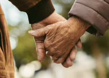 ಅಂಕಲ್-ಆಂಟಿ ಒನ್ ಡೇ ಲವ್ ಸ್ಟೋರಿ : ವಿಲನ್ ಆದ ಮಹಿಳೆಯ ಸ್ನೇಹಿತ