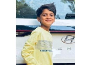 ಮನೆಯ ಅಂಗಳದಲ್ಲೇ ಕಾರು ಡಿಕ್ಕಿಯಾಗಿ ಬಾಲಕ ಮೃತ್ಯು!