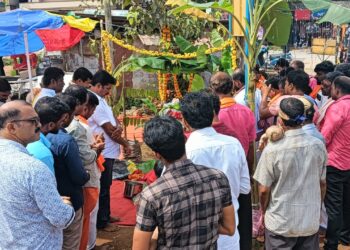 ಮಾಣಿ : ವಿಶಿಷ್ಟ ರೀತಿಯಲ್ಲಿ ಆಯುಧ ಪೂಜೆ ನಡೆಸಿದ ರಿಕ್ಷಾ ಚಾಲಕರು