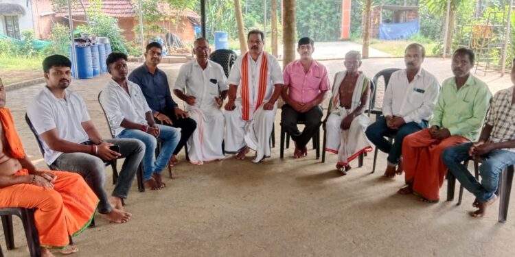 (ನ.3) ಮೊಟ್ಟೆತ್ತಡ್ಕ ಮಣ್ಣಾಪು ಶ್ರೀ ಕೊರಗಜ್ಜ ಕ್ಷೇತ್ರದಲ್ಲಿ ಸಾಮರಸ್ಯದ ಜ್ಯೋತಿ ‘ತುಡರ್’ : ಪೂರ್ವಭಾವಿ ಸಭೆ