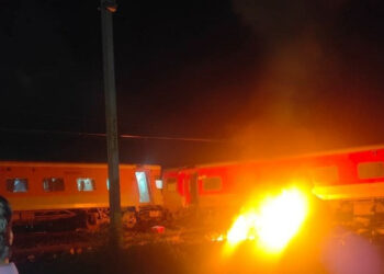 ಮೈಸೂರಿನಿಂದ ದರ್ಭಾಂಗ್‌ಗೆ ತೆರಳುತ್ತಿದ್ದ ಎಕ್ಸ್‌ಪ್ರೆಸ್, ಗೂಡ್ಸ್ ರೈಲಿಗೆ ಡಿಕ್ಕಿ!