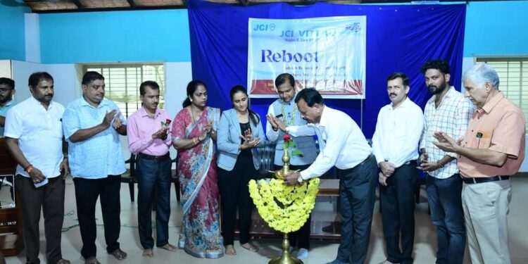 ವಿಟ್ಲ ಜೇಸಿ ಶಾಲೆಯಲ್ಲಿ ಶಿಕ್ಷಕ ತರಬೇತಿ ಕಾರ್ಯಾಗಾರ