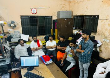 ಹಿಂದೂ ಸಂಘಟನೆಯ ಮುಖಂಡನಿಗೆ ಉಳ್ಳಾಲ ಠಾಣೆಯೊಳಗೆ ಹಲ್ಲೆ ನಡೆಸಿದ ಅನ್ಯಕೋಮಿನ ವ್ಯಕ್ತಿ : ಮಧ್ಯರಾತ್ರಿ ಠಾಣೆಗೆ ಆಗಮಿಸಿದ ಬಿಜೆಪಿ ಹಾಗೂ ಸಂಘಪರಿವಾರದ ಪ್ರಮುಖರು!