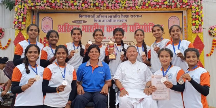 ವಿದ್ಯಾಭಾರತಿ ರಾಷ್ಟ್ರಮಟ್ಟದ ಕಬಡ್ಡಿ ಪಂದ್ಯಾಟದಲ್ಲಿ ವಿವೇಕಾನಂದಪದವಿಪೂರ್ವ ಕಾಲೇಜಿನ ವಿದ್ಯಾರ್ಥಿನಿಯರು ದ್ವಿತೀಯ