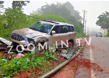 ಪುತ್ತೂರು: ಚಾಲಕನ ನಿಯಂತ್ರಣ ತಪ್ಪಿ ವಿದ್ಯುತ್ ಕಂಬಕ್ಕೆ ಕಾರ್ ಡಿಕ್ಕಿ..!!