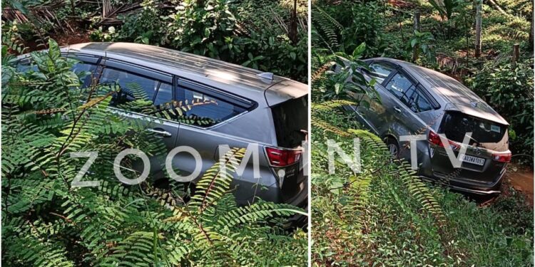 ಪುತ್ತೂರು: ಕಂದಕಕ್ಕೆ ಉರುಳಿಬಿದ್ದ ಕಾರು..!!!