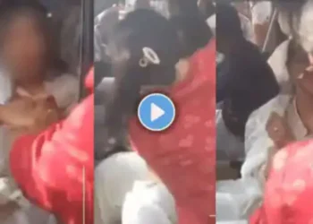 ತನ್ನ ಪತಿಯೊಂದಿಗೆ ಸುತ್ತಾಡುತ್ತಿದ್ದ ಯುವತಿಗೆ ನಡುರಸ್ತೆಯಲ್ಲೇ ಥಳಿಸಿದ ಮಹಿಳೆ