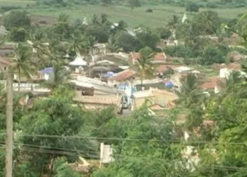 ಬೀದರ್, ಧಾರವಾಡ ಜಿಲ್ಲೆಯಲ್ಲಿ ಗ್ರಾಮಗಳು ವಕ್ಫ್​ ಪಾಲು: ಜನ ಕಂಗಾಲು