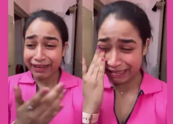 ವ್ಲಾಗ್ ಮಾಡುವ ವೇಳೆ ಯುವತಿಯ ಎದೆಗೆ ಕೈ ಹಾಕಿದ ಅಪ್ರಾಪ್ತ ಬಾಲಕ – ವಿಡಿಯೋ ಮೂಲಕ ಕಣ್ಣೀರಿಟ್ಟ ಯುವತಿ